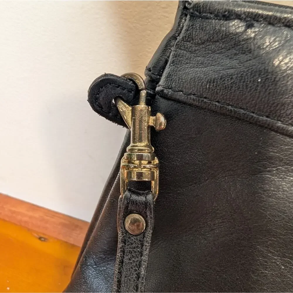 Vintage Etienne Aigner Black Leather Convertible Crossbody Clutch